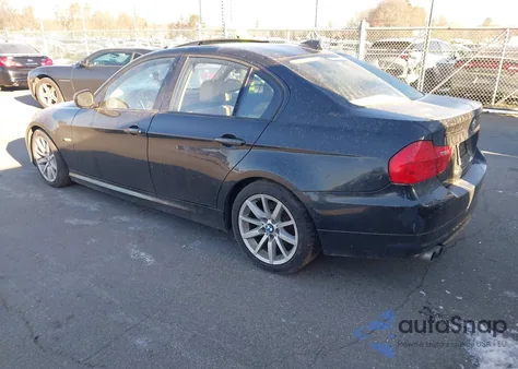 2010 BMW 328I z USA, uszkodzony, nr VIN WBAPH7C56AE130454